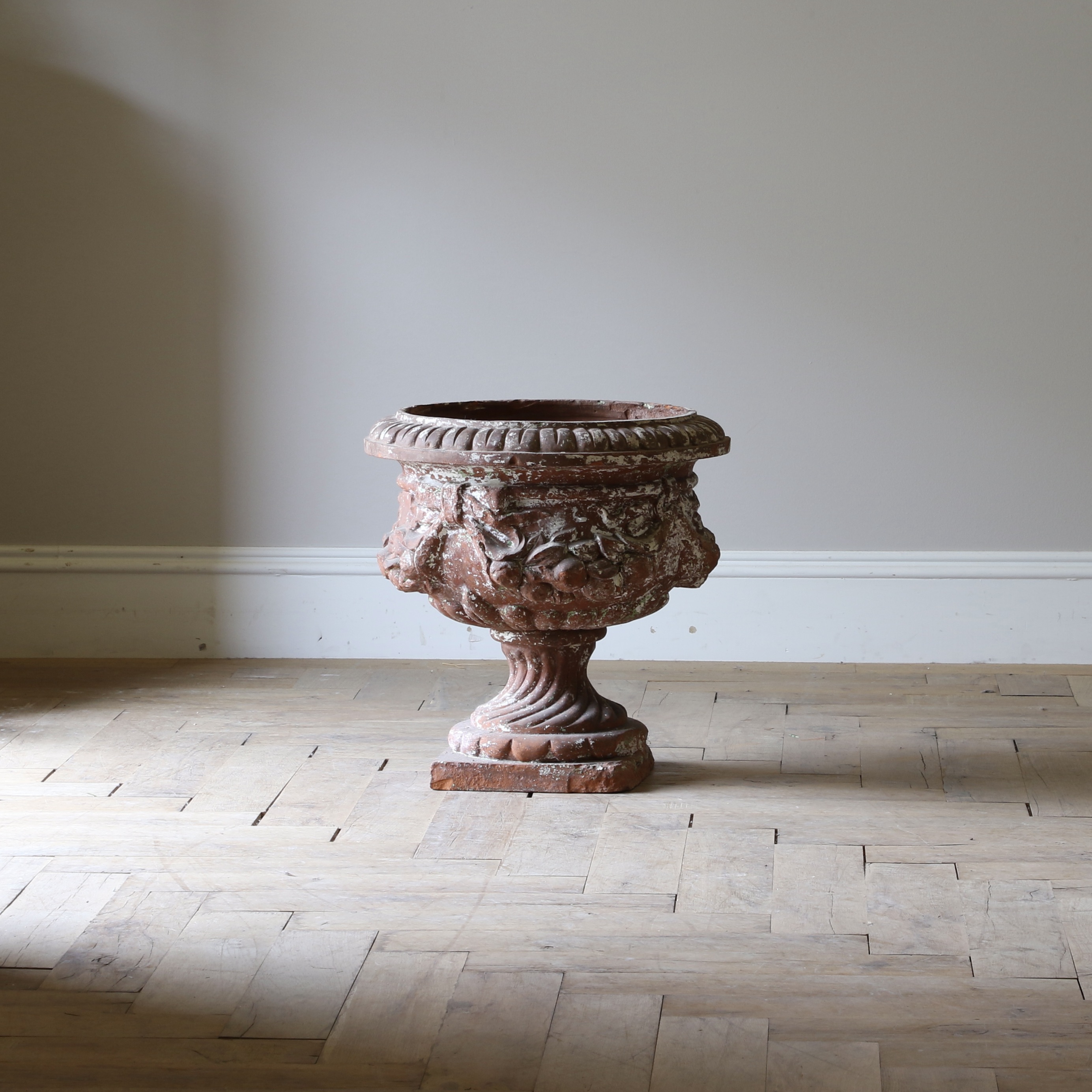 152-46 - Terracotta Planter